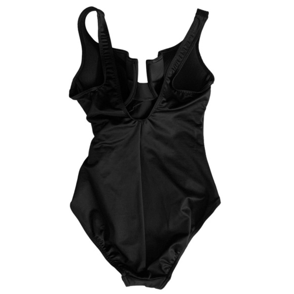 MIRACLESUIT Escape One Piece Swimsuit! Retail$172 - Picture 5 of 8